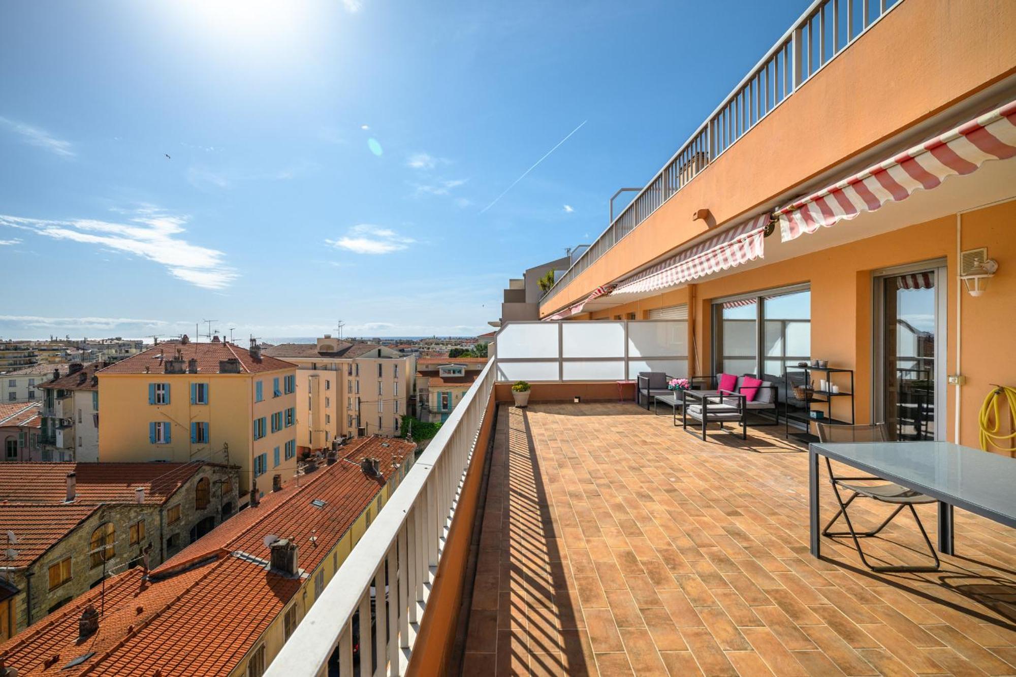 'L'Alicante Proche' Gare, Terrasse, Vue Mer Menton Exterior foto