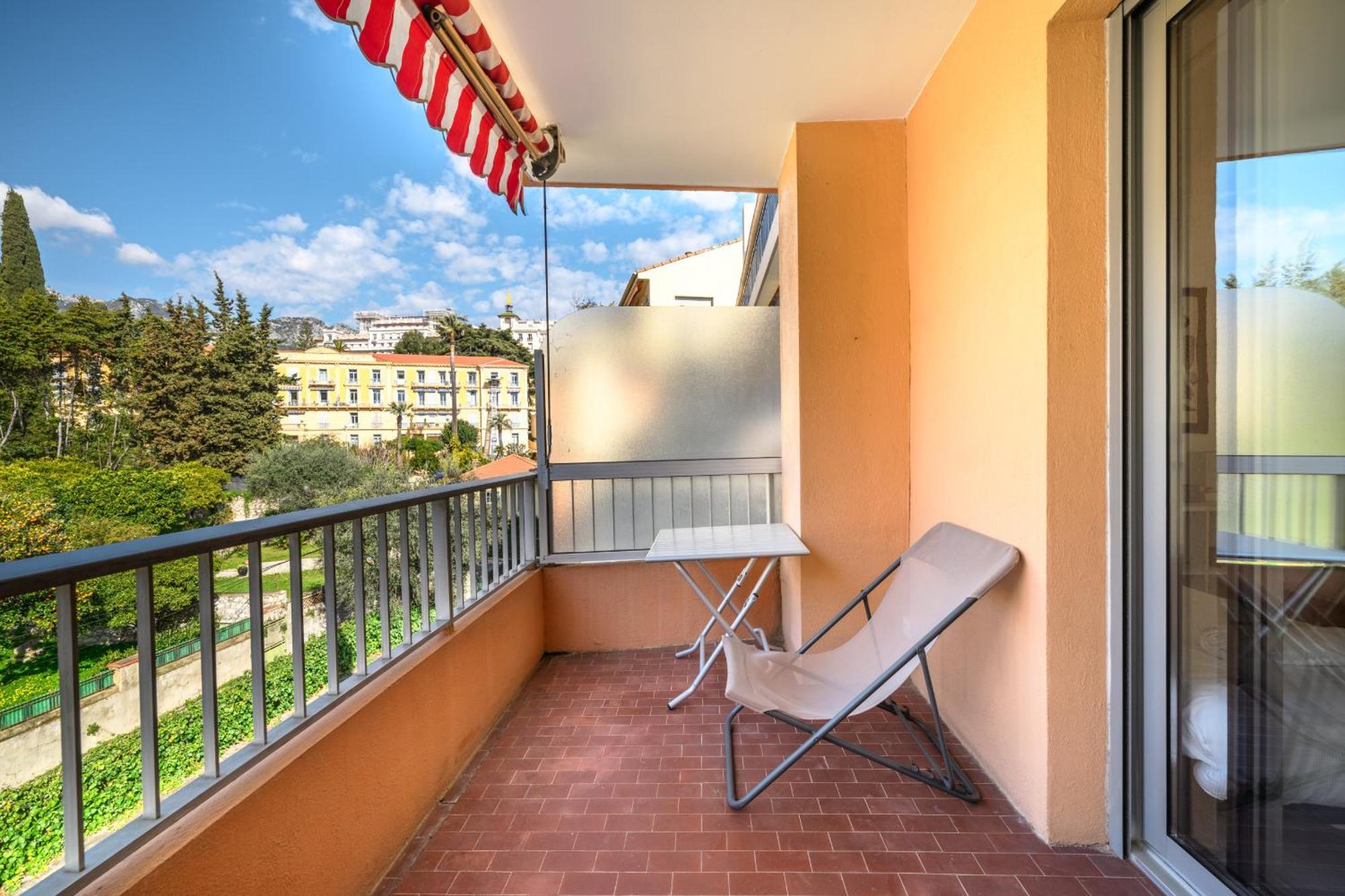 'L'Alicante Proche' Gare, Terrasse, Vue Mer Menton Exterior foto